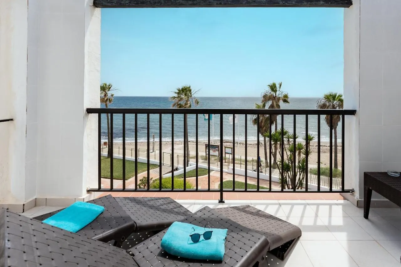 Dona Lola Micaela Beach Front Duplex 2 Bedroom Apartment - Open Sea And Beach Views Surrounded By Bars And Restaurants - Costa Del Sol - Cs199 Mijas España